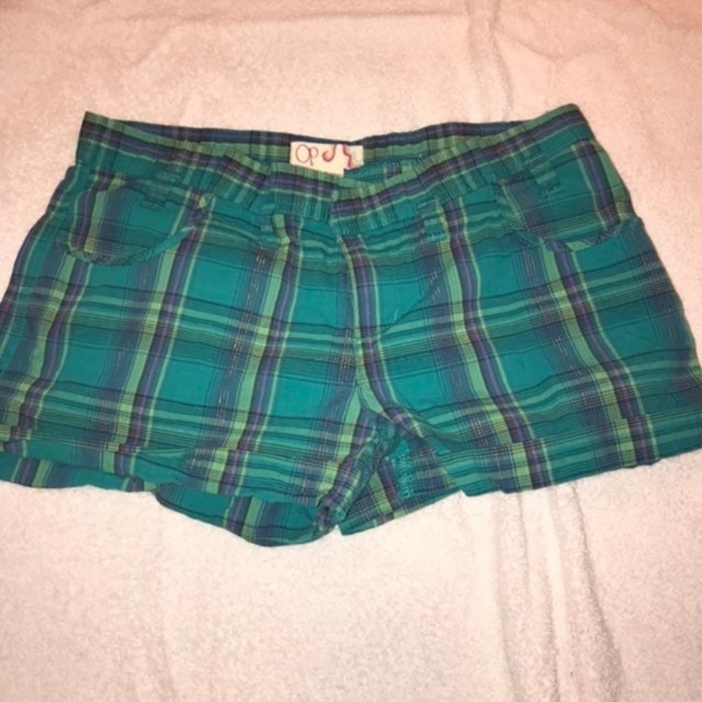 Green plaid shorts